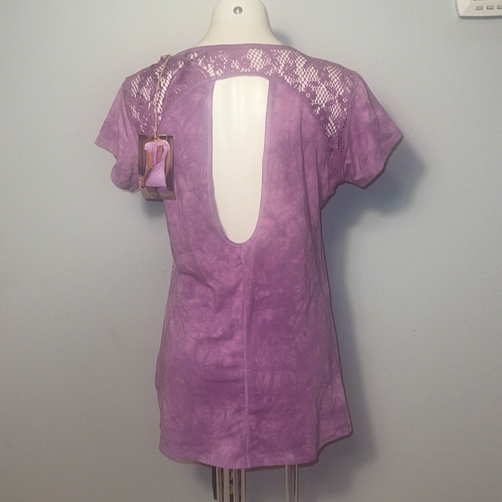 Earth Yoga NWT ladies x-large yoga top with open back. - Picture 3 of 10